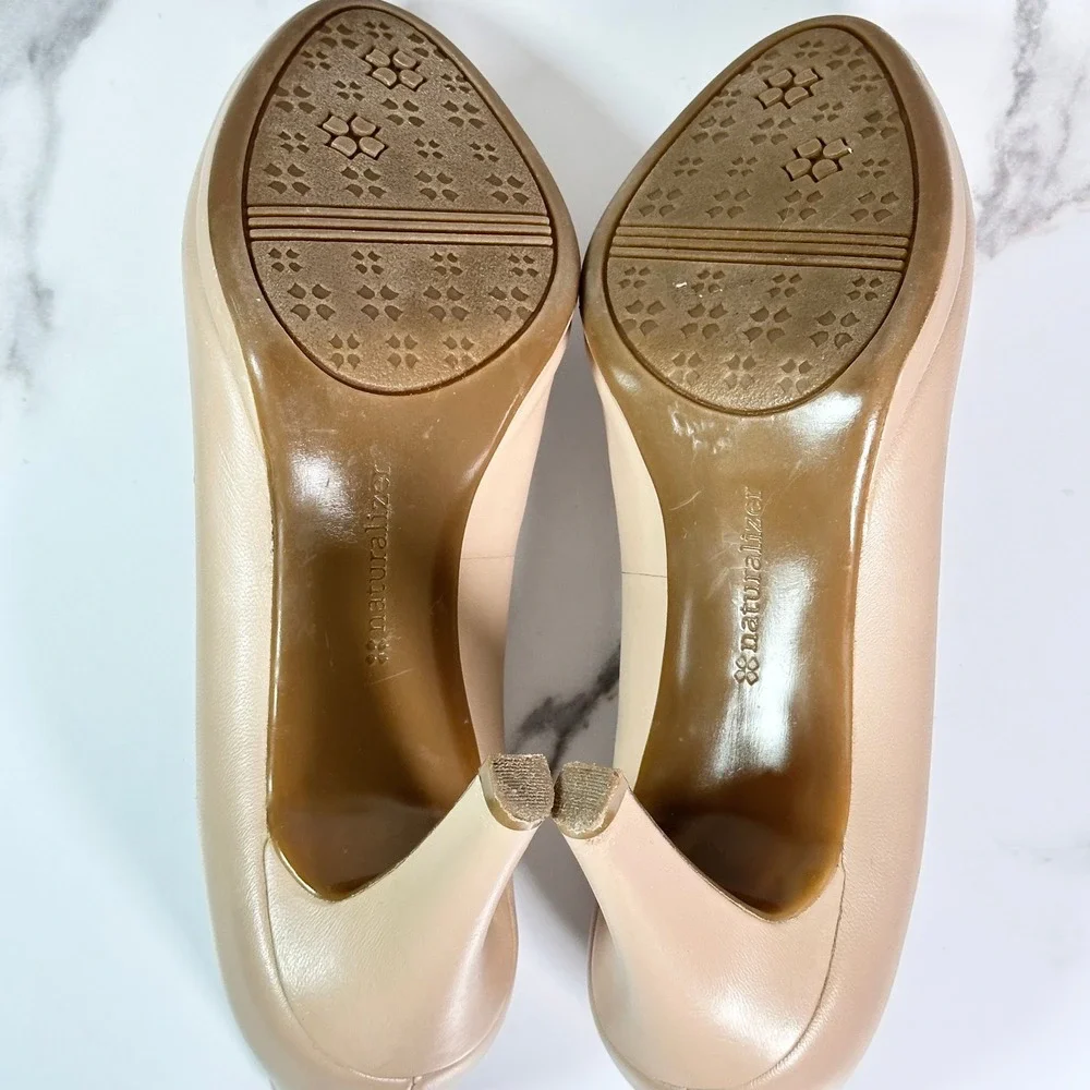 Naturalizer Michelle Nude Leather Comfort Pumps Heels Size 10W